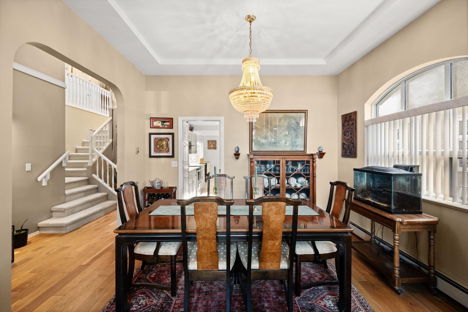 Listing Image 8