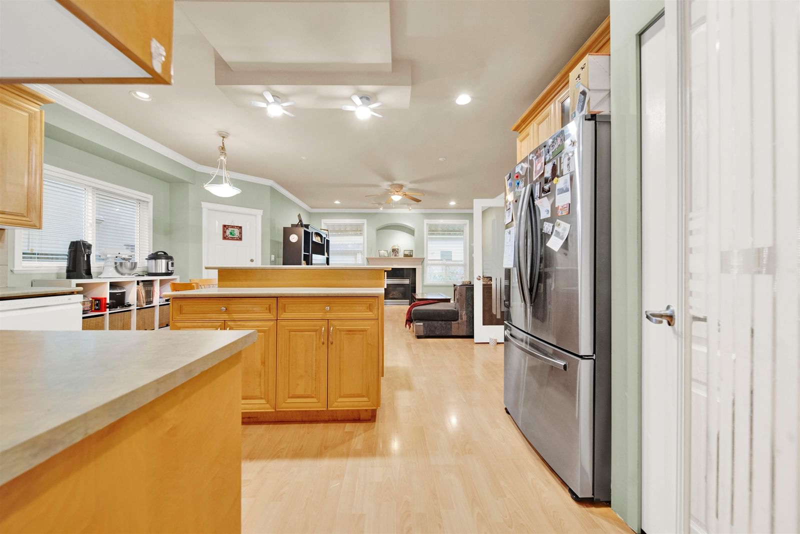 Listing Image 10