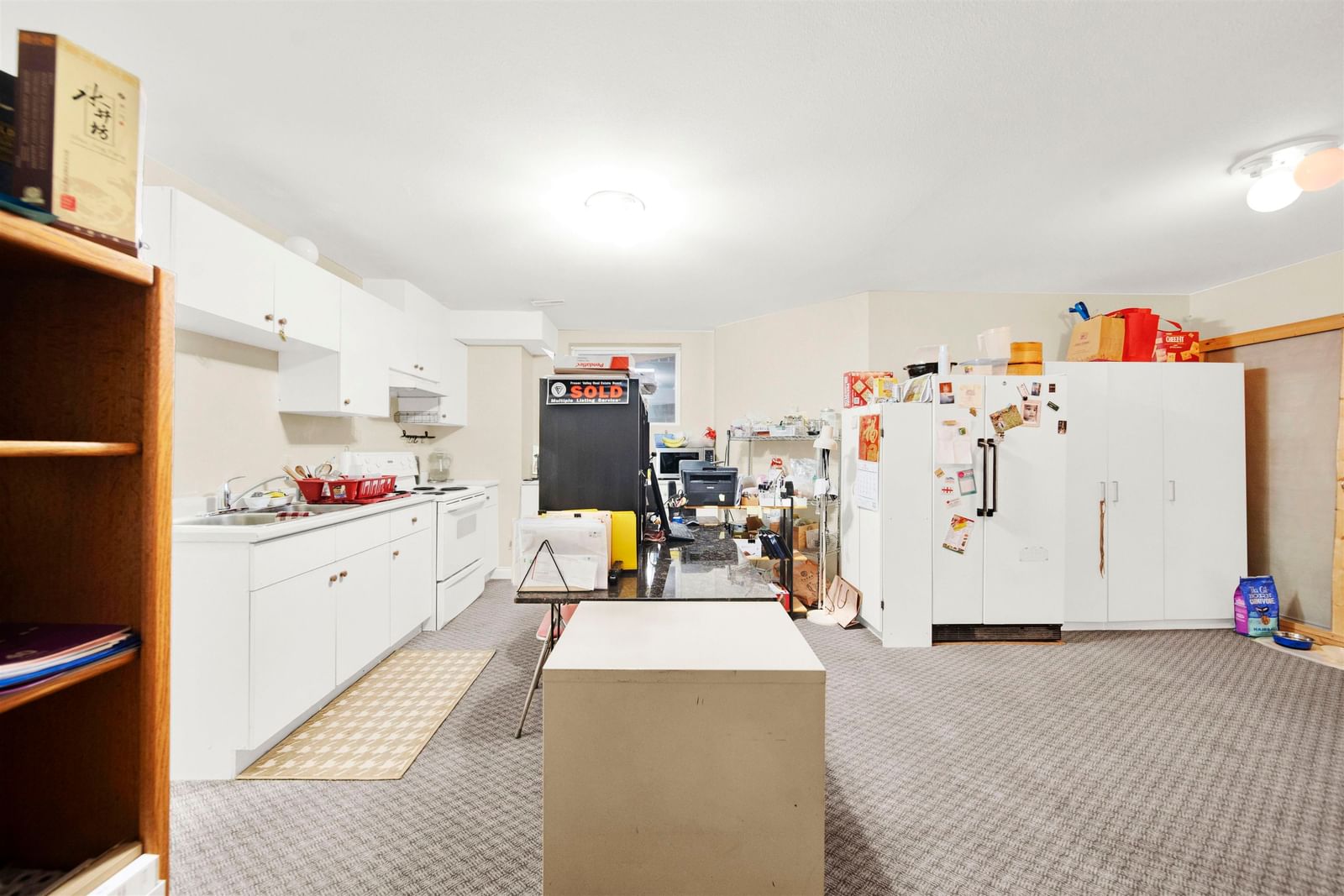Listing Image 19