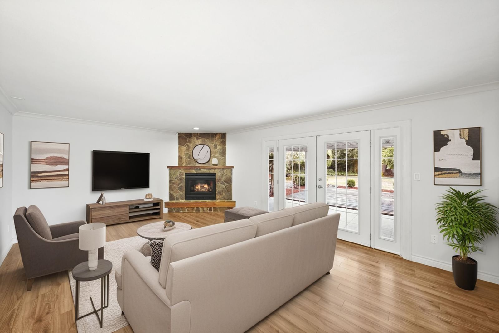 Listing Image 12