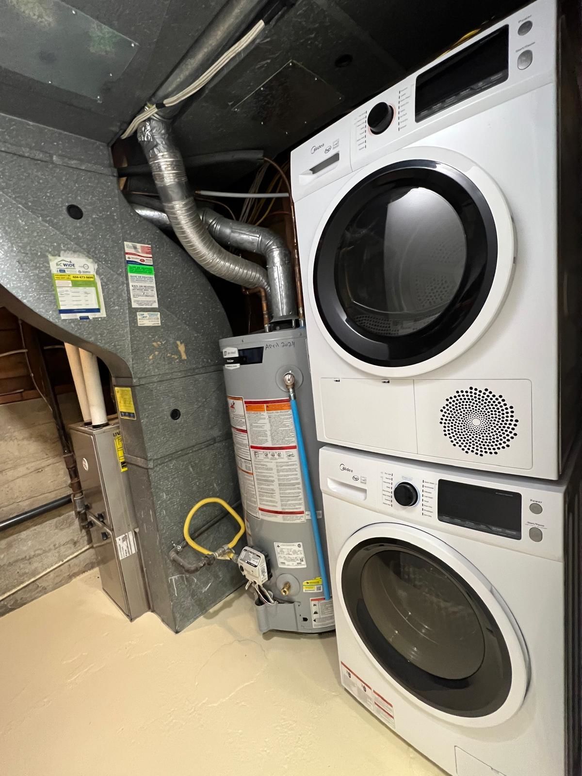 Listing Image 11