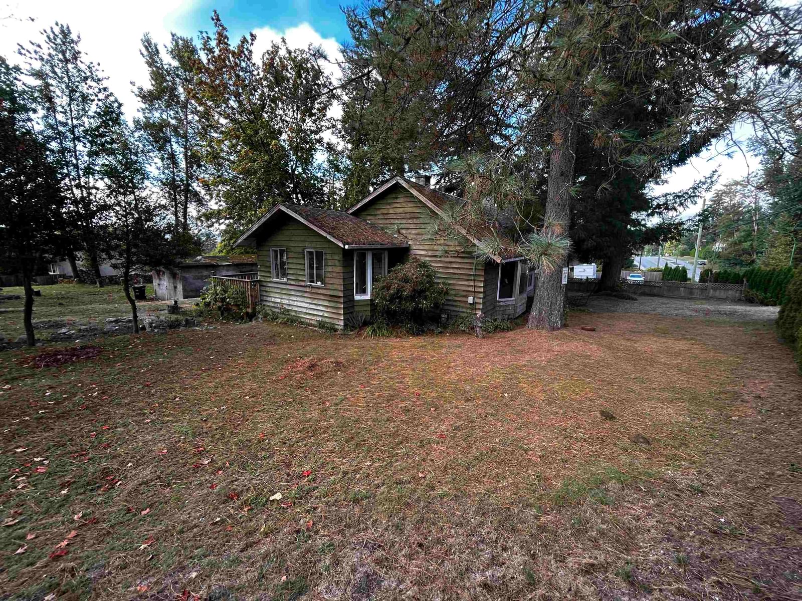 Listing Image 11
