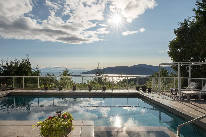 4729 Woodburn Road, West Vancouver, V7S 3A8 | Image 2