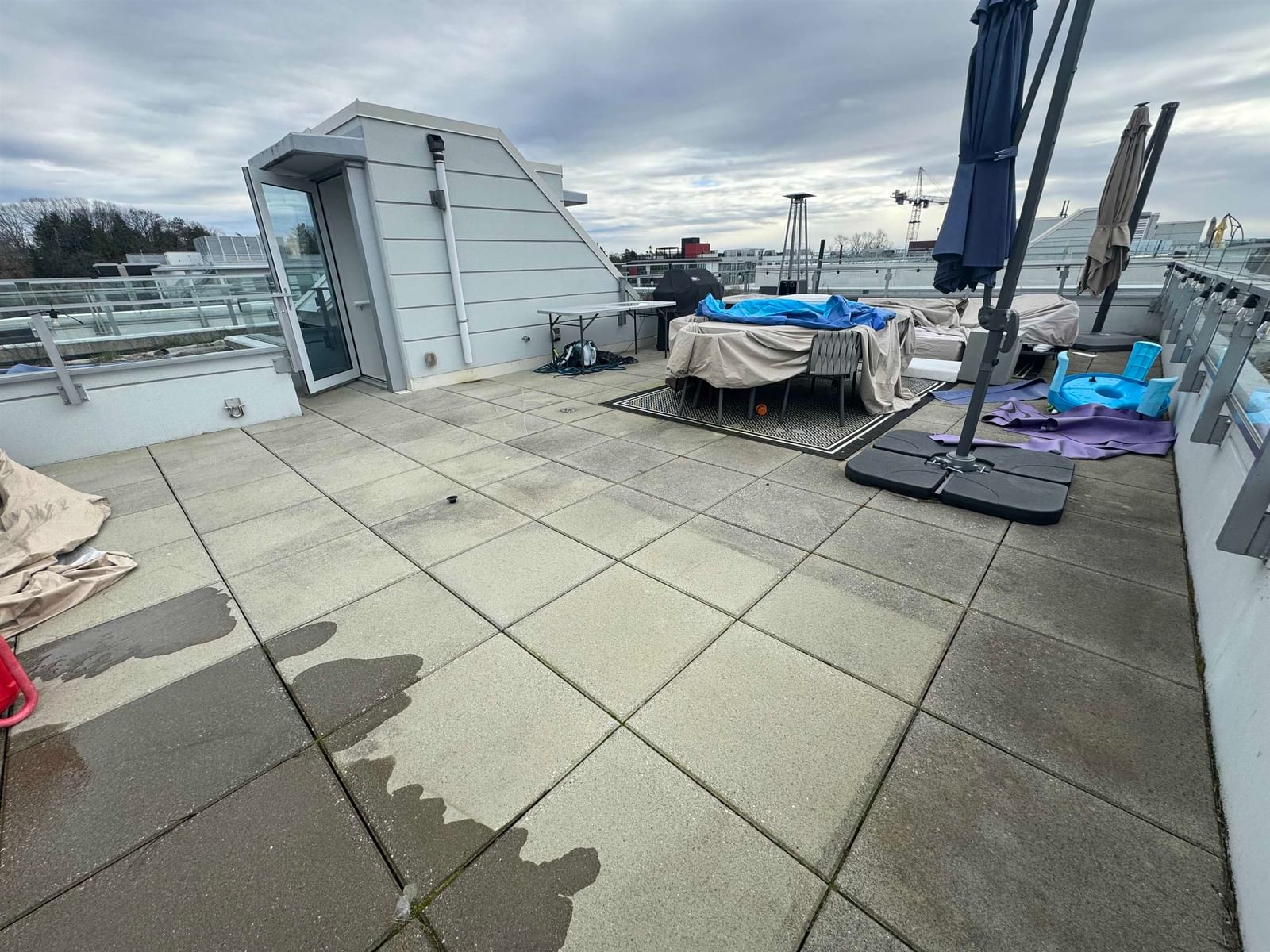 Listing Image 28