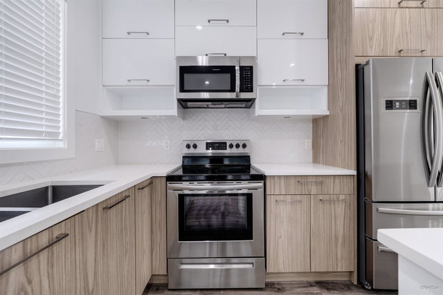 102 - 3423 Roxton Avenue