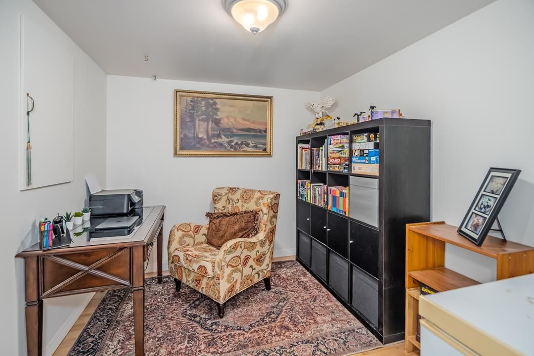 Listing Image 25