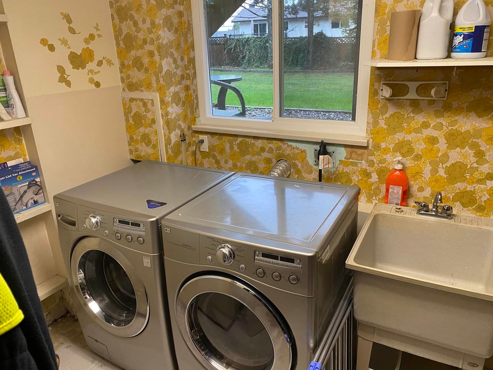 Listing Image 13