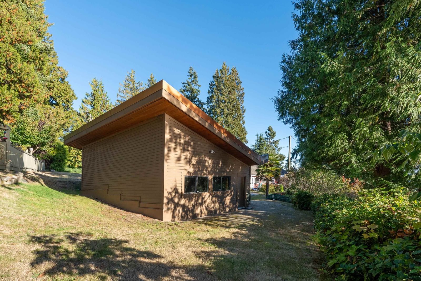 Listing Image 37