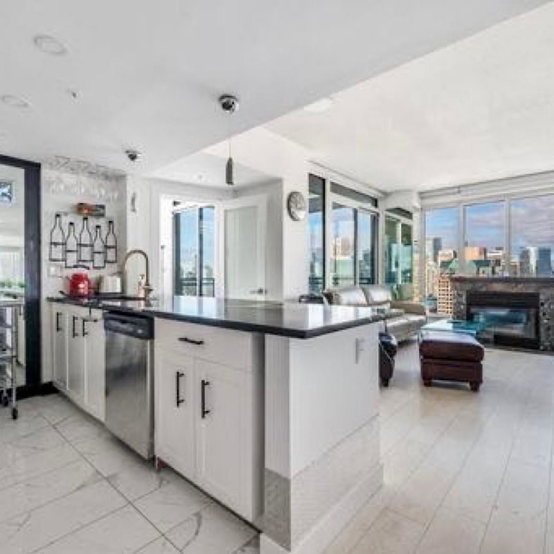 3201 - 183 Keefer Place, Vancouver, V6B 6B9 | Image 3