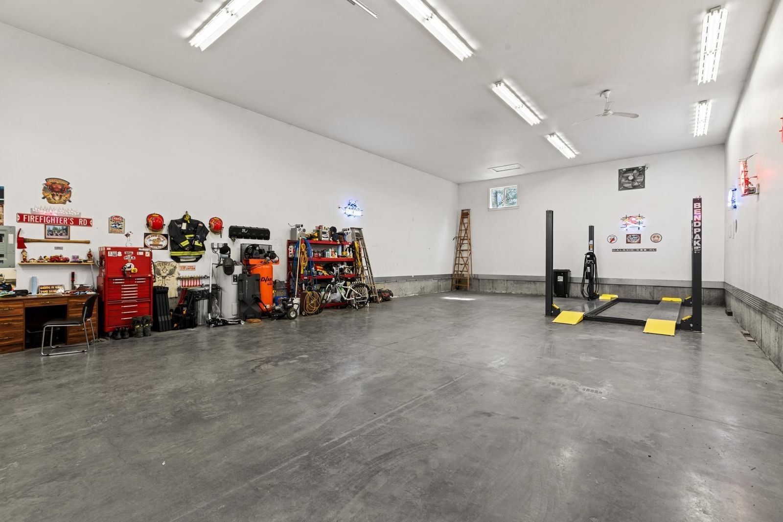 Listing Image 37