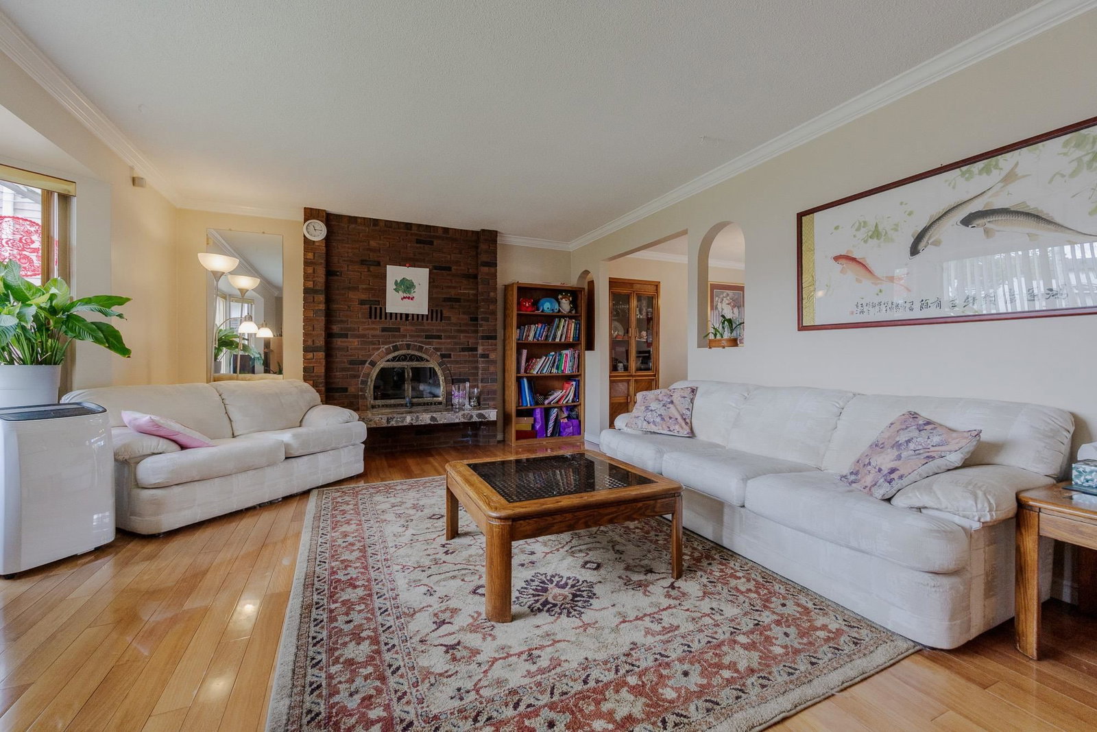 Listing Image 14