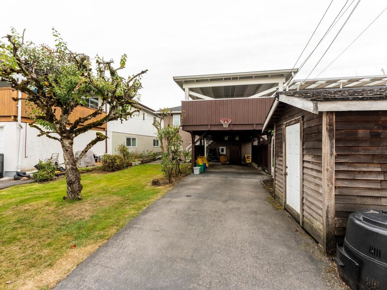 Listing Image 17