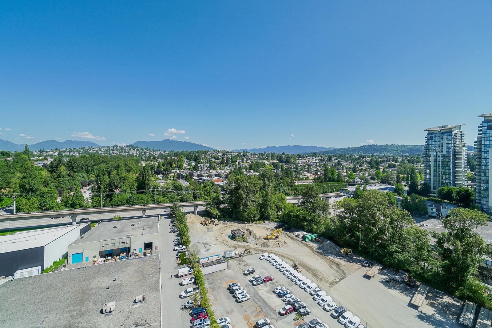 Listing Image 27