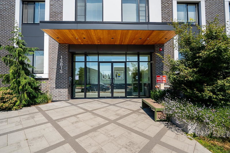 407 - 15815 85 Avenue