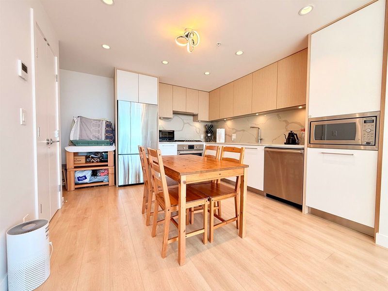 2101 - 567 Clarke Road, Coquitlam, V3J 0K7 | Image 3