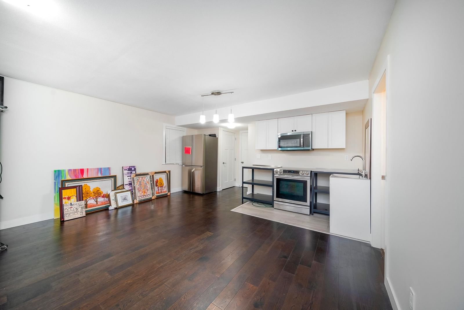 Listing Image 18