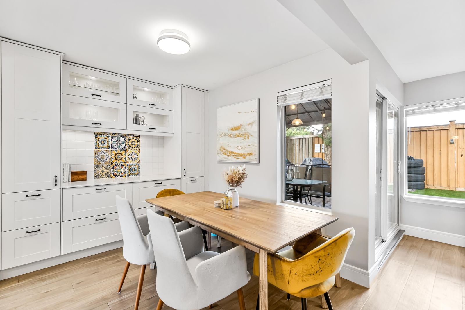 Listing Image 10