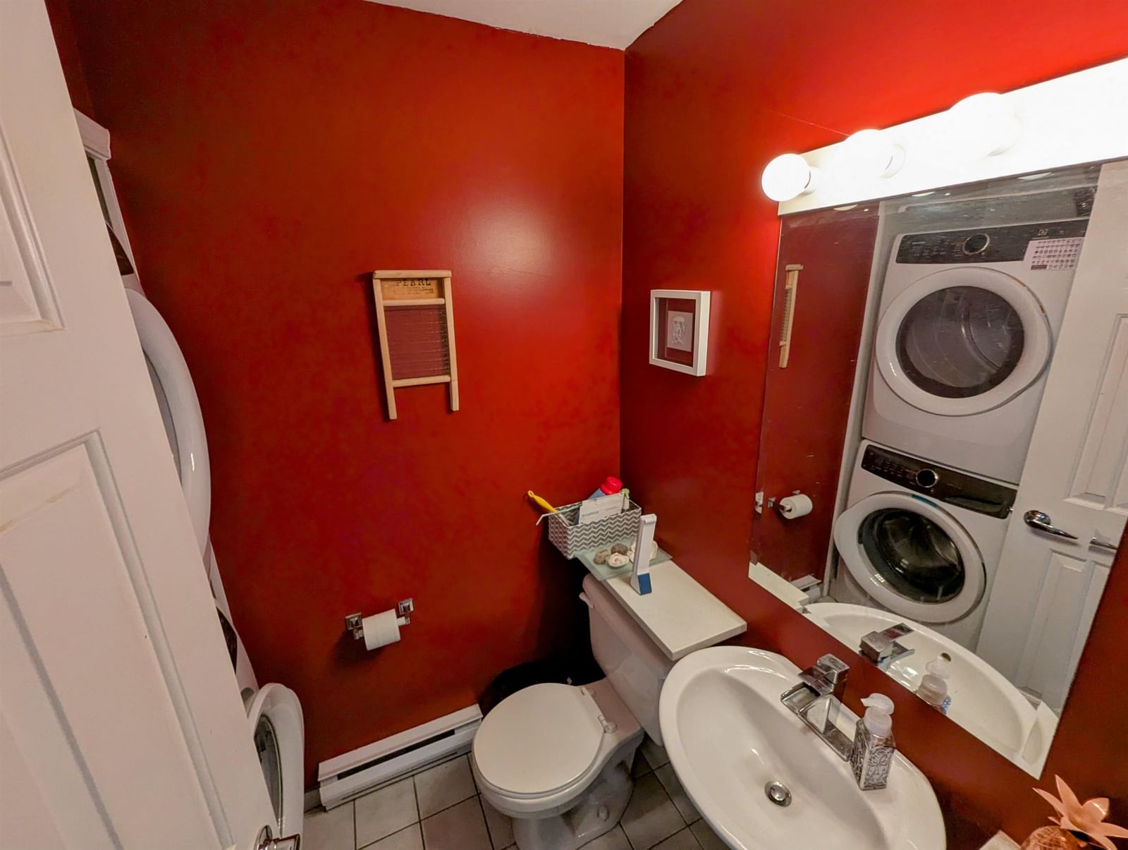 Listing Image 9