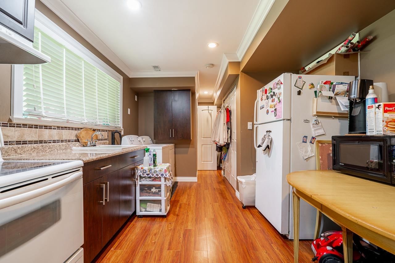 Listing Image 22
