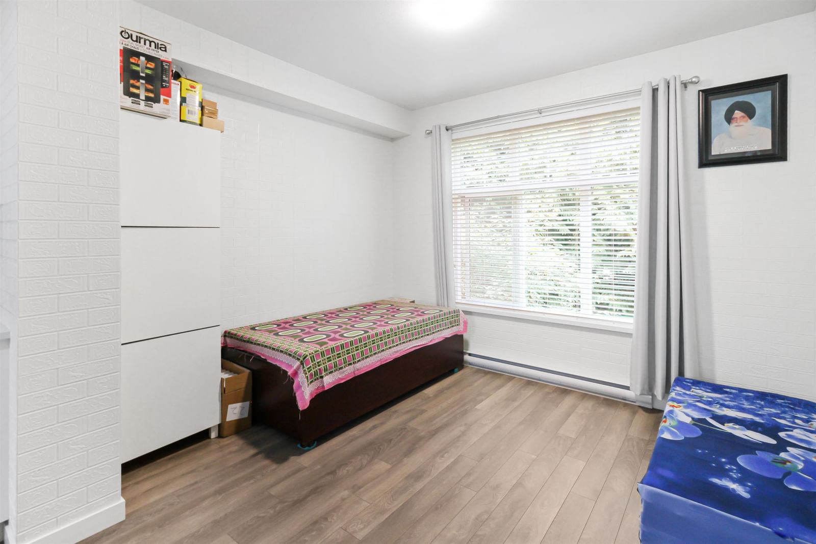 Listing Image 15