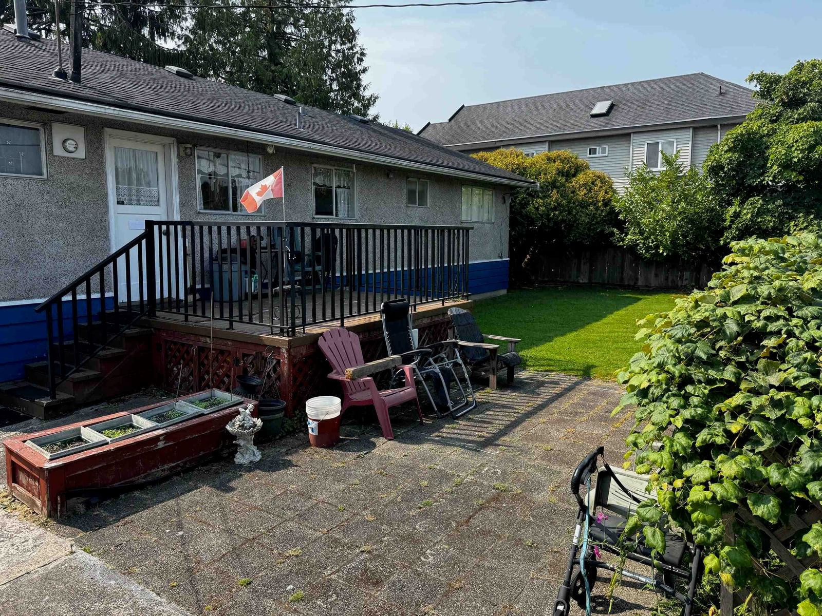 Listing Image 5