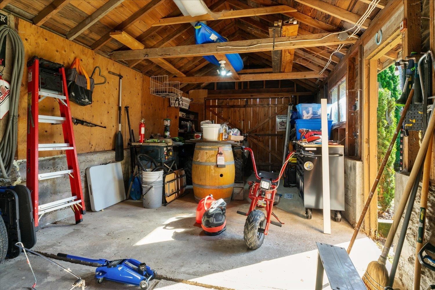 Listing Image 36