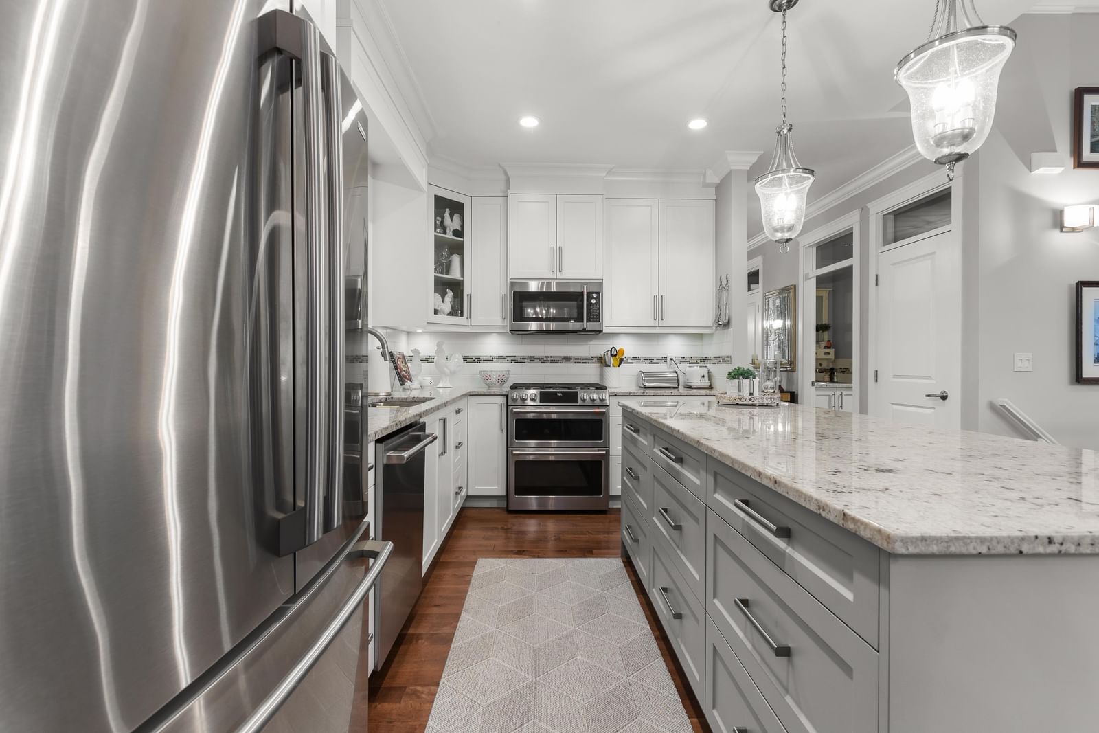 Listing Image 13