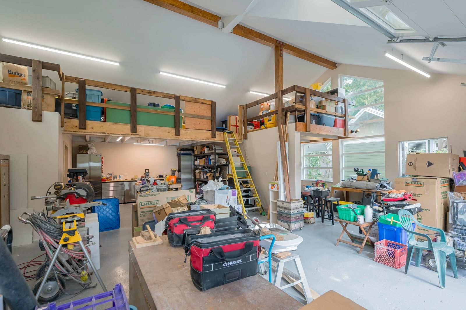 Listing Image 9