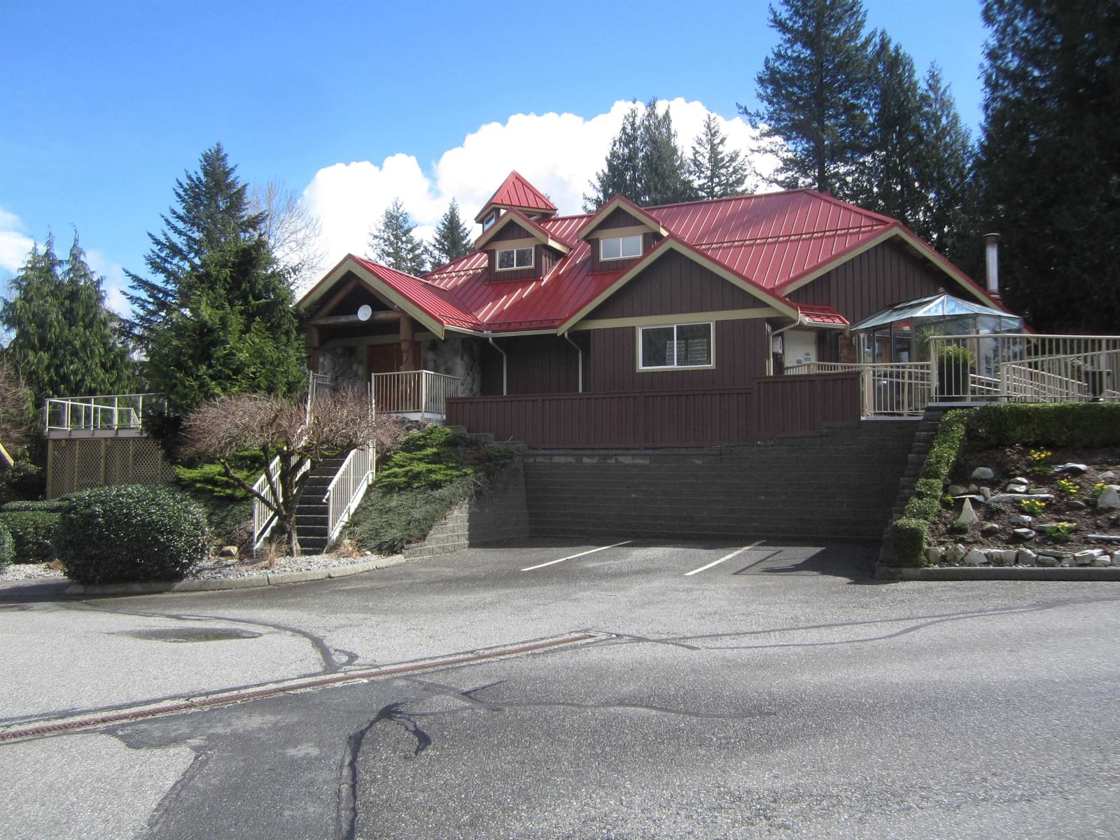 Listing Image 8