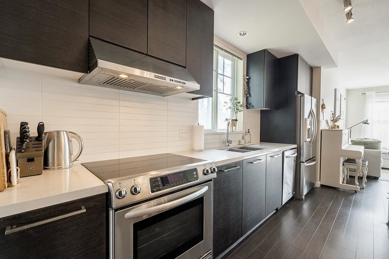 9 - 3461 Princeton Avenue, Coquitlam, V3E 0M2 | Image 3