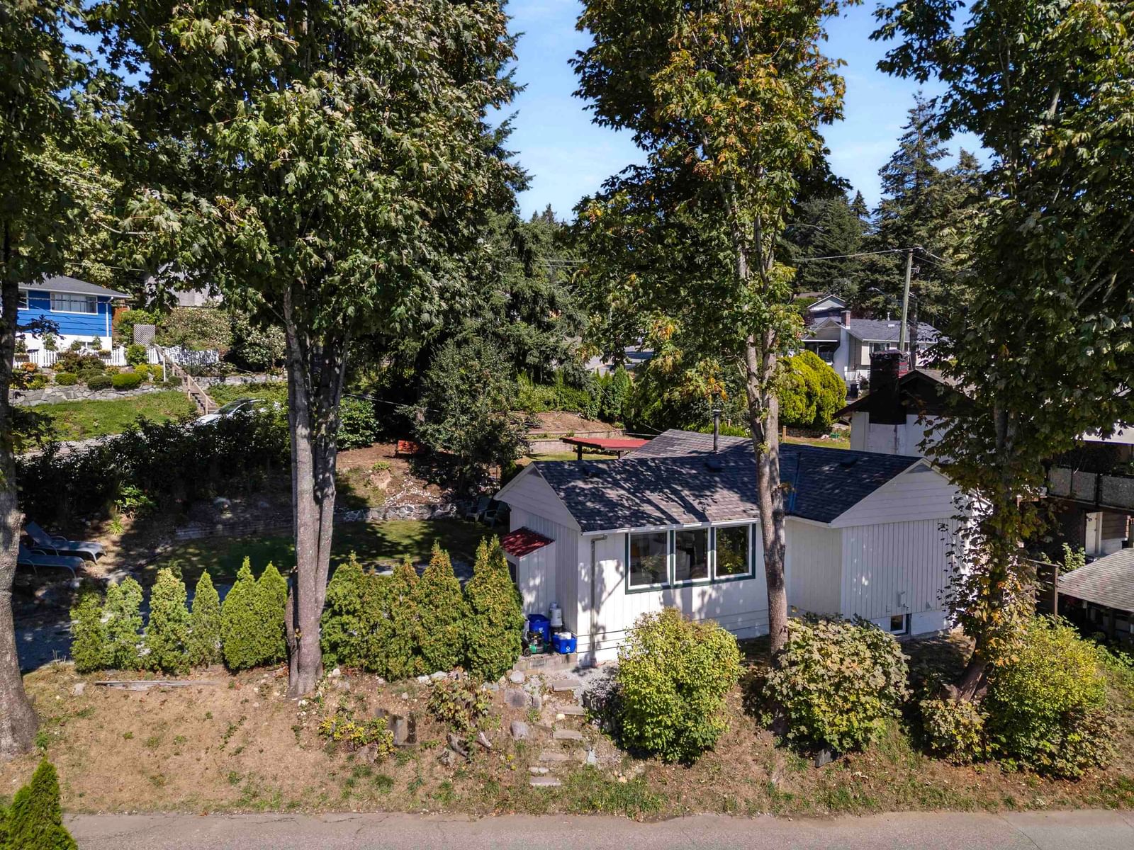 Listing Image 16