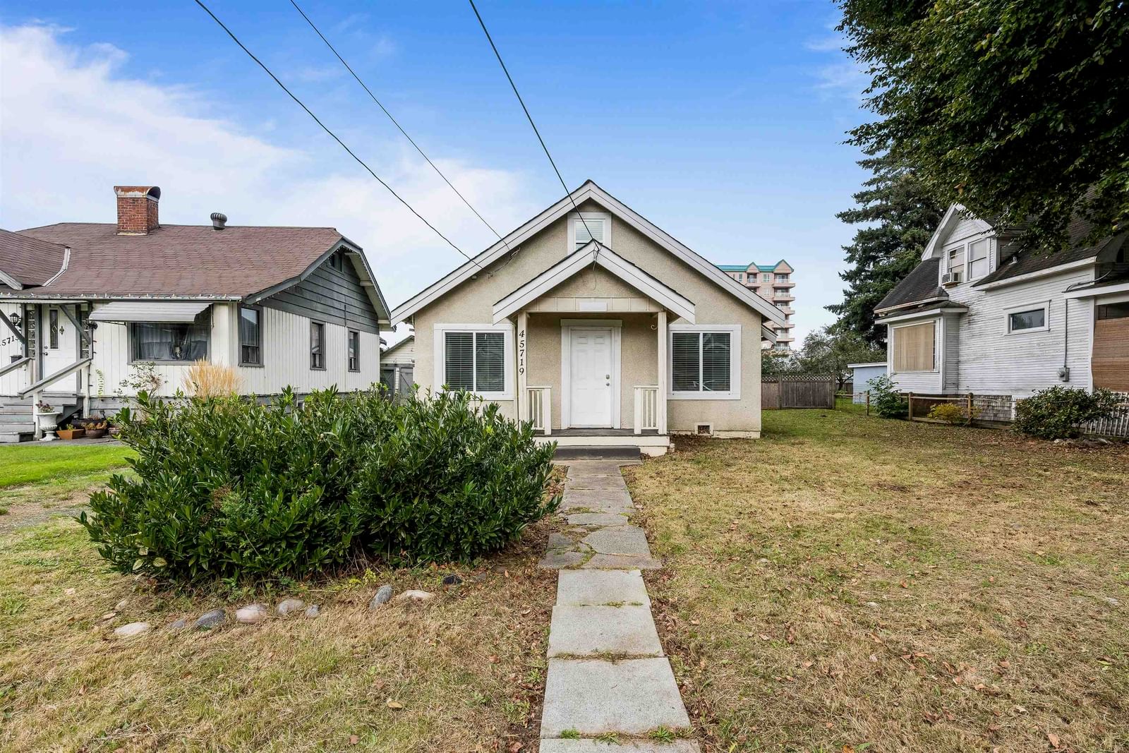 Listing Image 1
