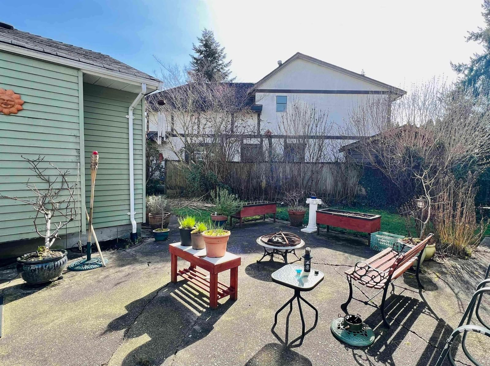 Listing Image 6