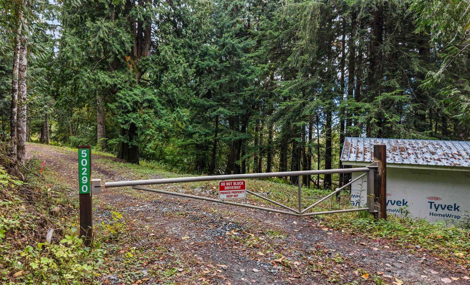 Listing Image 16