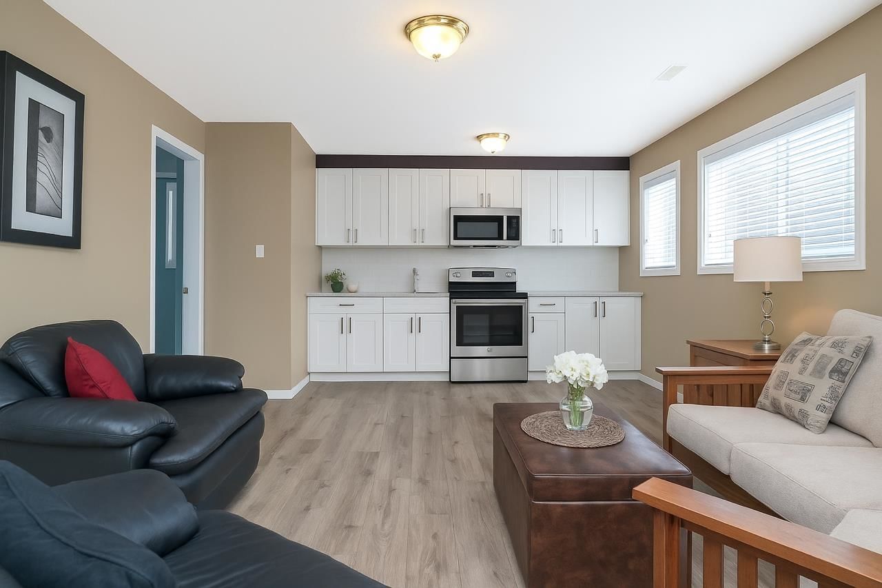 Listing Image 21