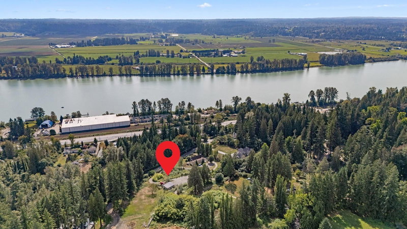 27141 River Road, Maple Ridge, V2W 1M4 | Image 2