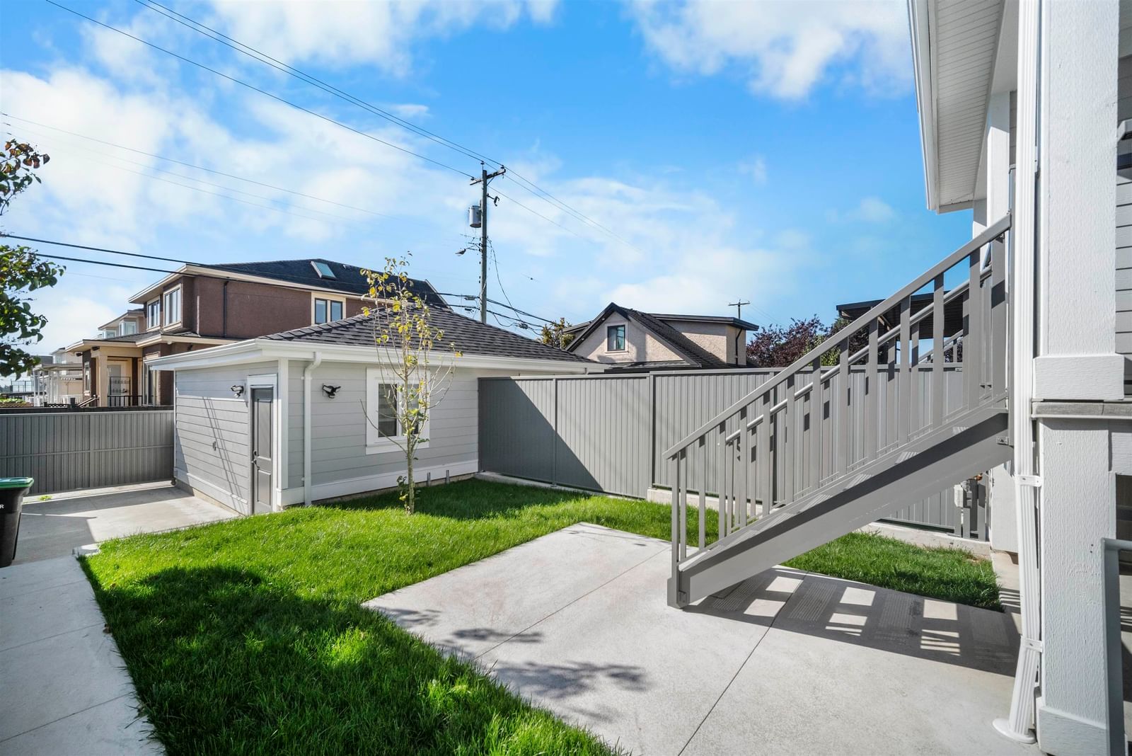 Listing Image 23