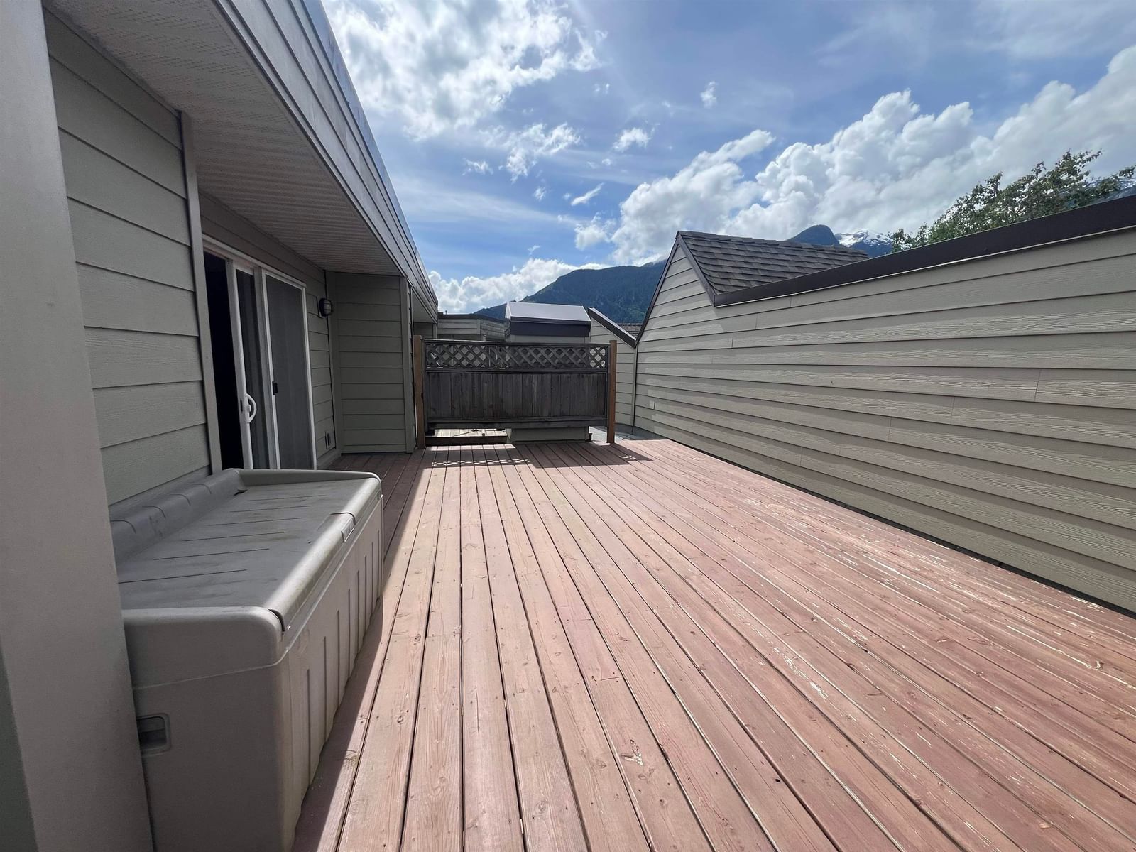 Listing Image 27