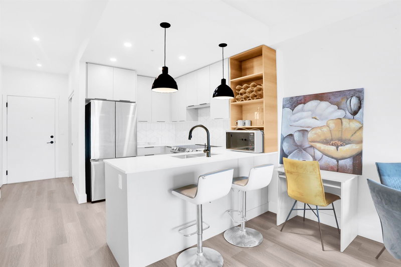 611 - 10778 138 Street, Surrey, V3T 4K8 | Image 3