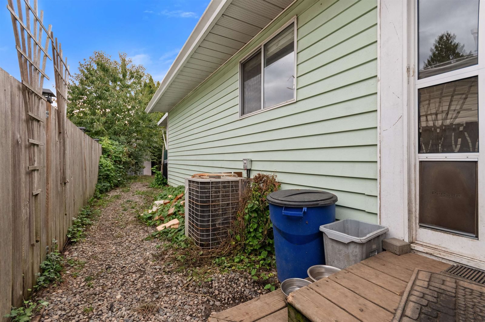 Listing Image 27