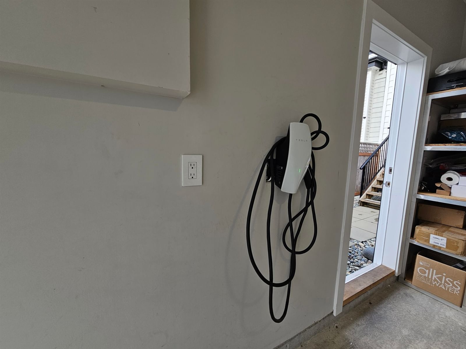 Listing Image 17