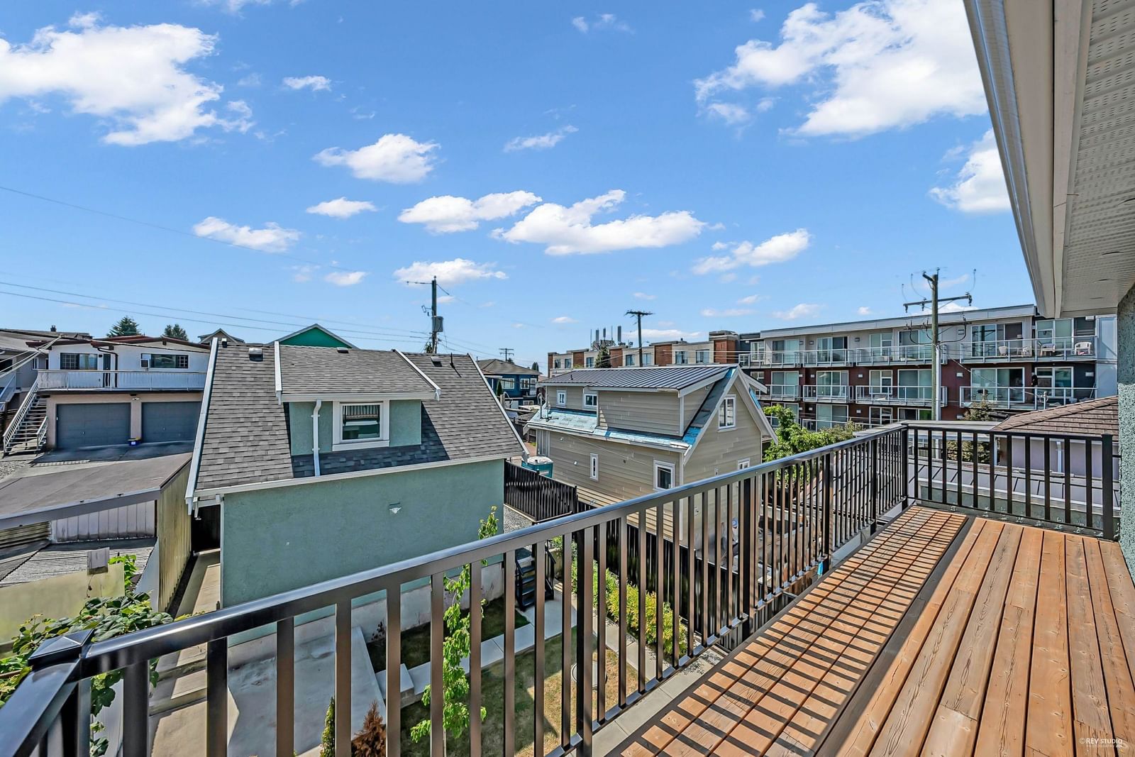 Listing Image 16