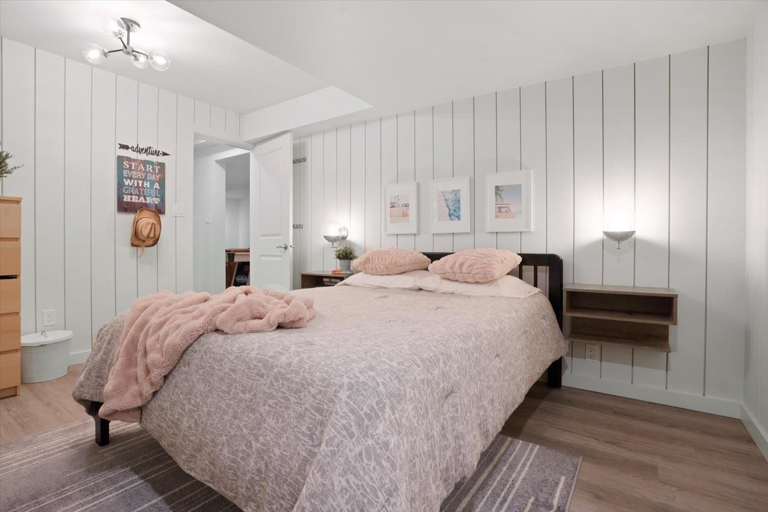 Listing Image 30