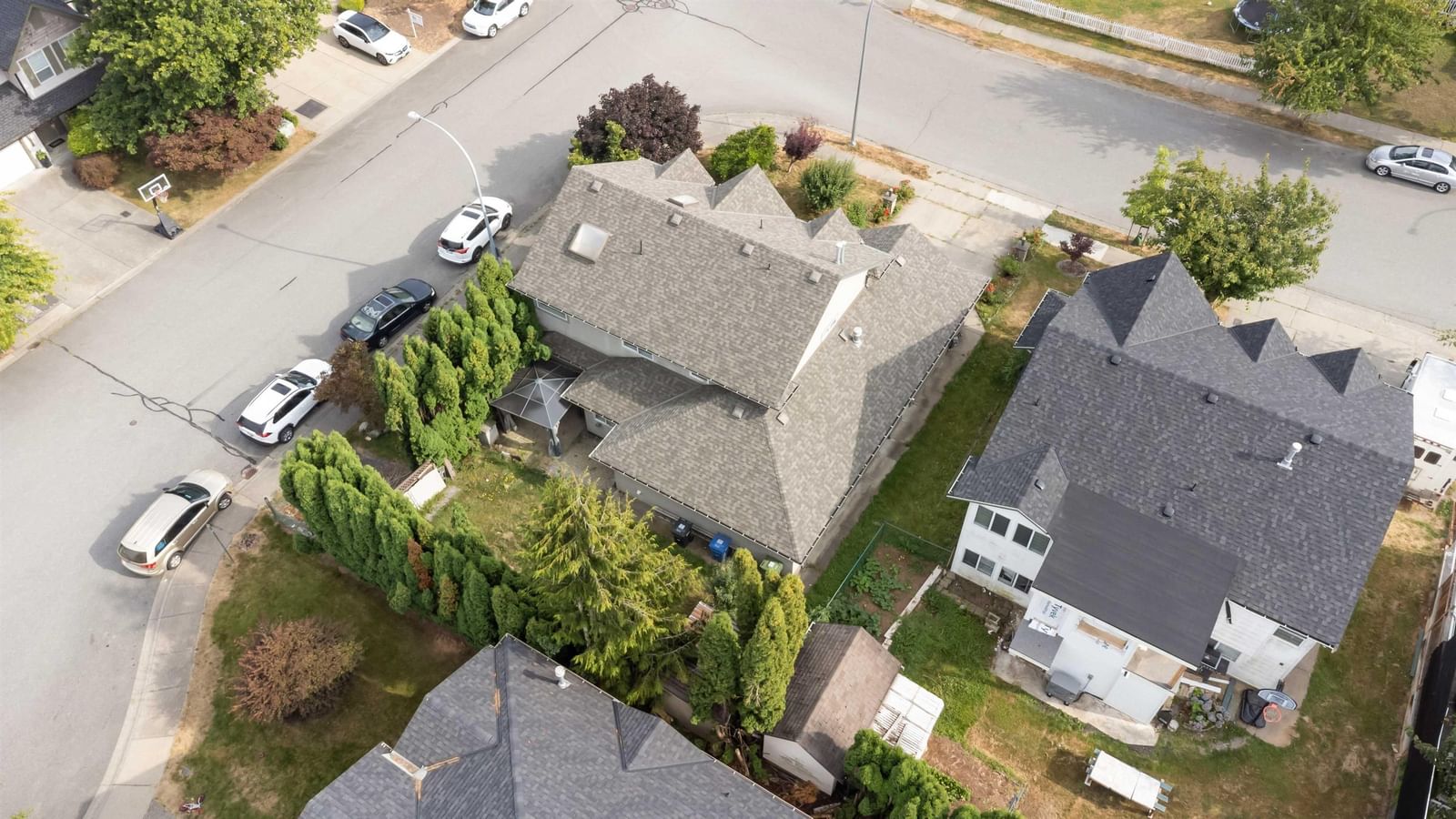 Listing Image 17