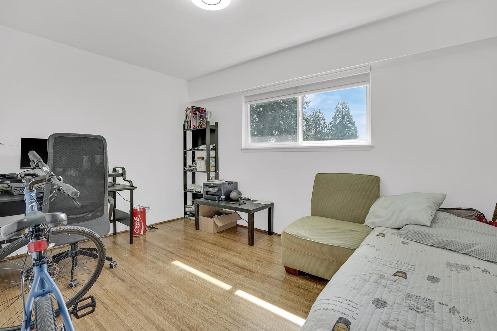 Listing Image 32