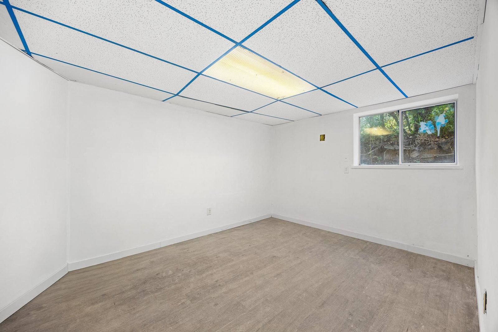 Listing Image 35