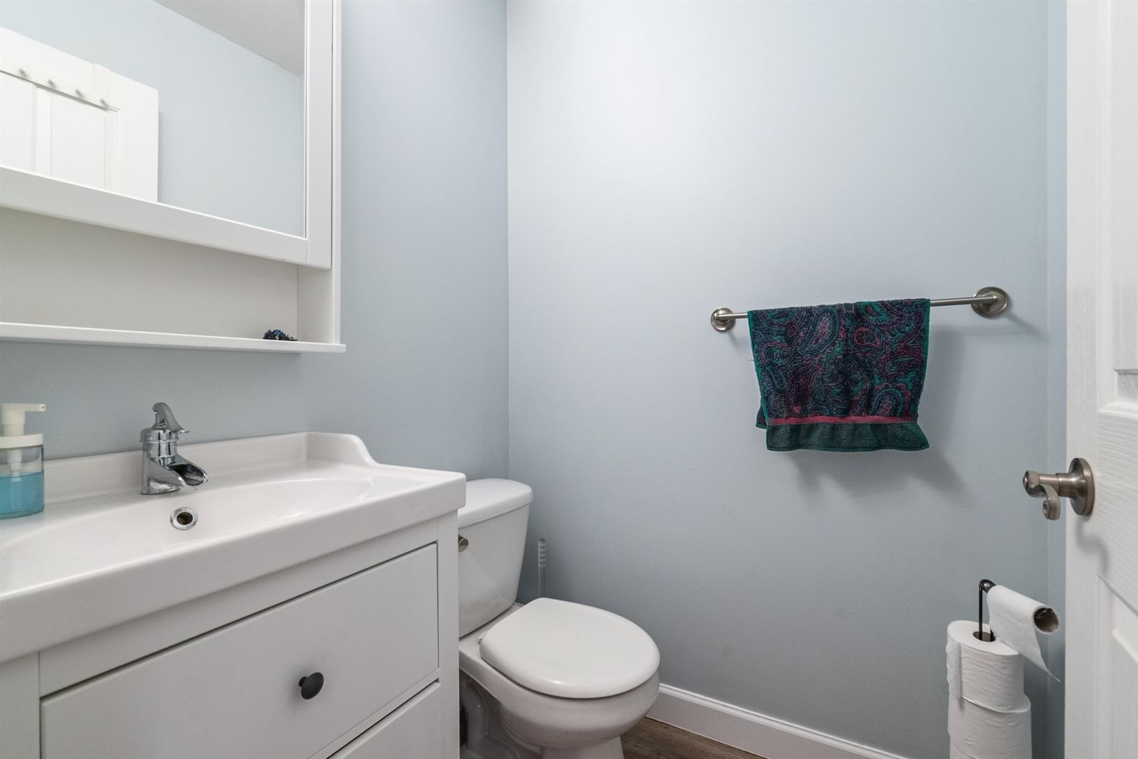 Listing Image 17