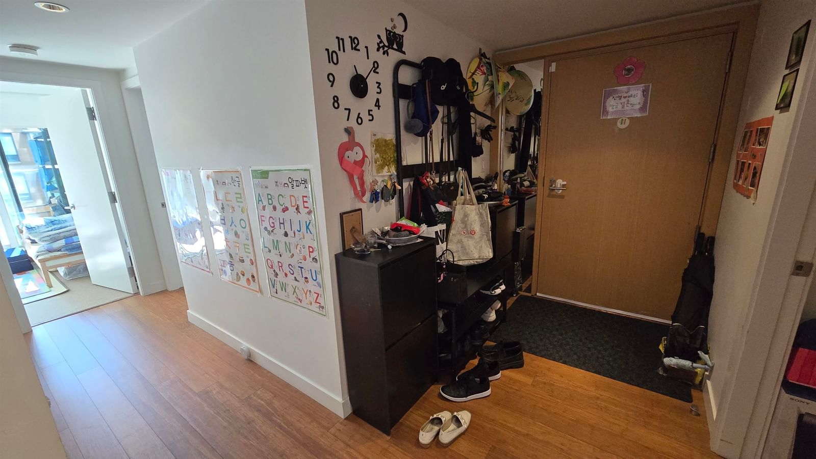 Listing Image 17