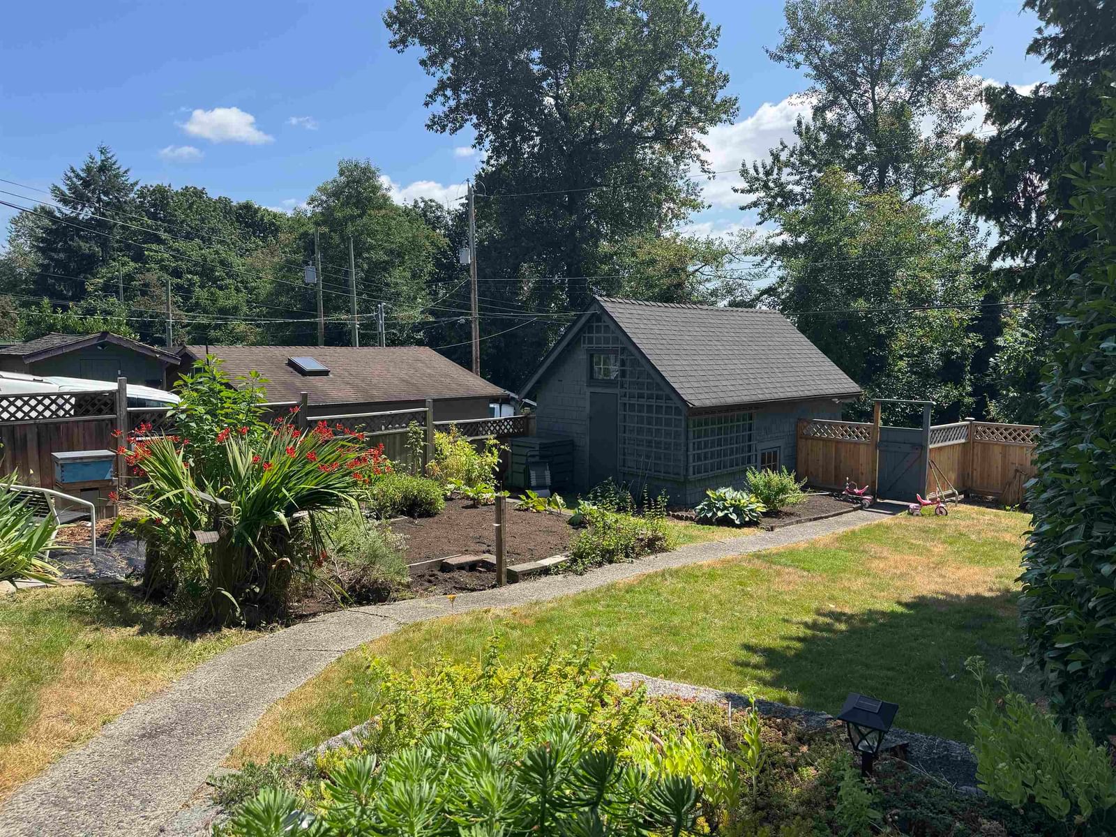 Listing Image 36