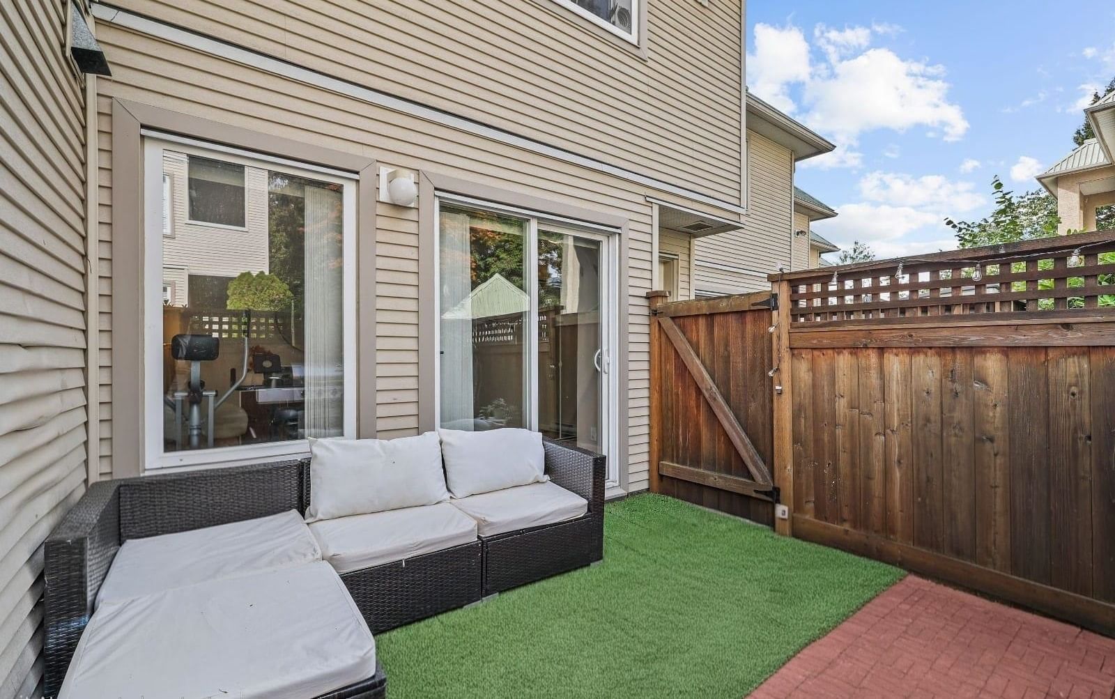 Listing Image 21